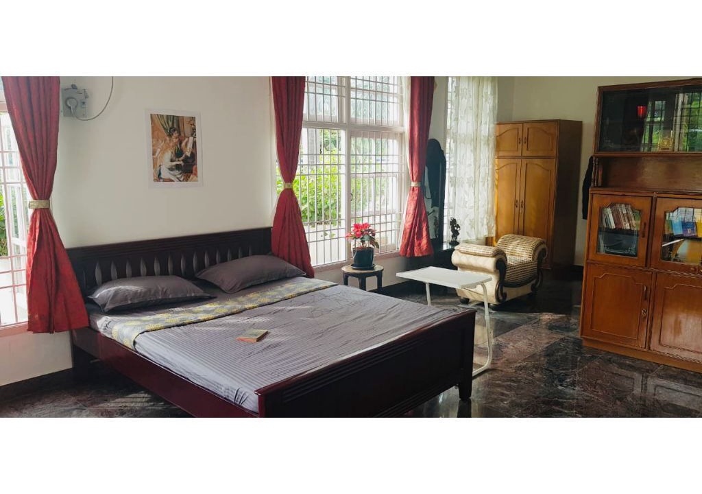 Photo of Bedroom in Injambakkam