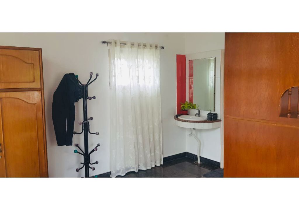 Photo of Bathroom in Injambakkam