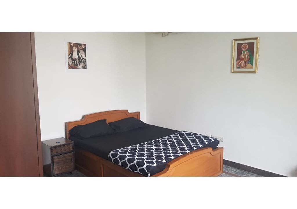 Photo of Bedroom in Injambakkam