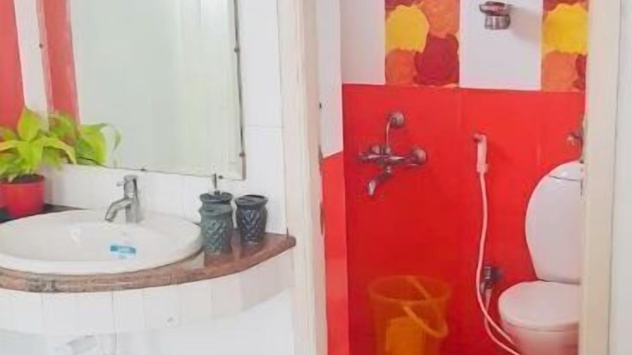 Photo of Bathroom in Injambakkam