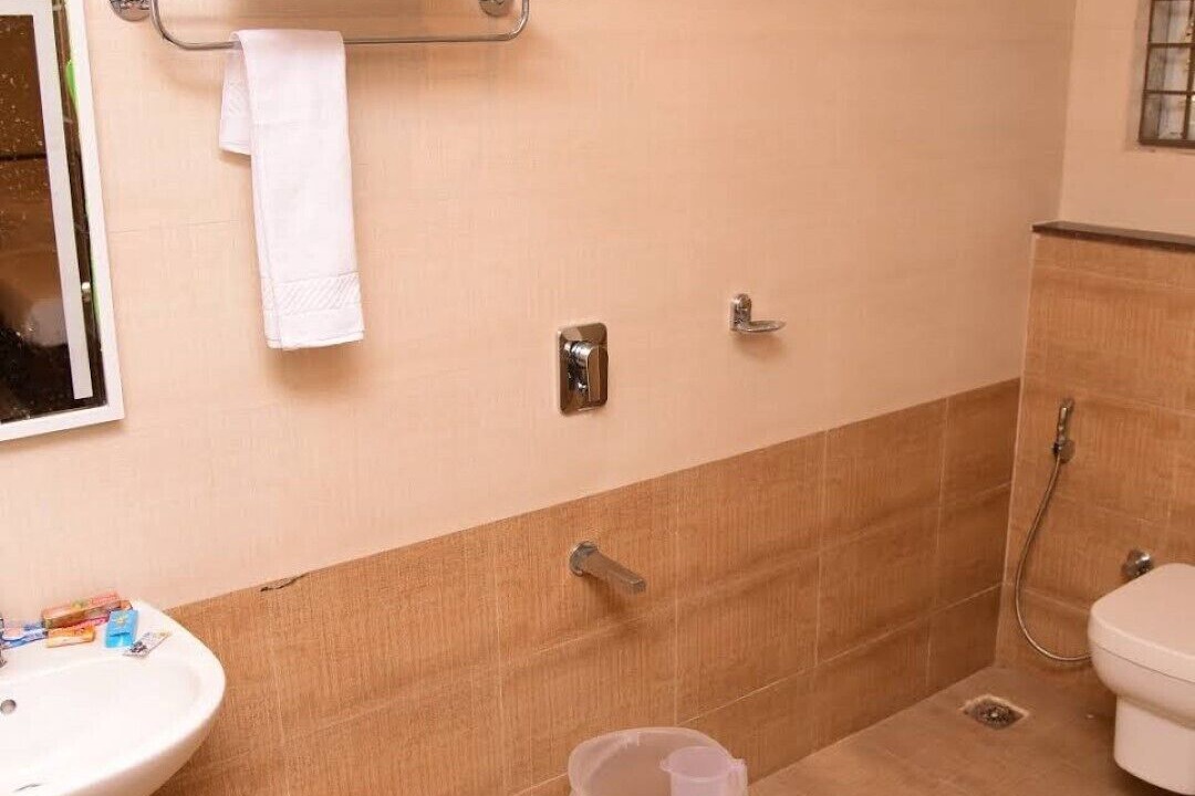 Photo of Bathroom in Brookefield