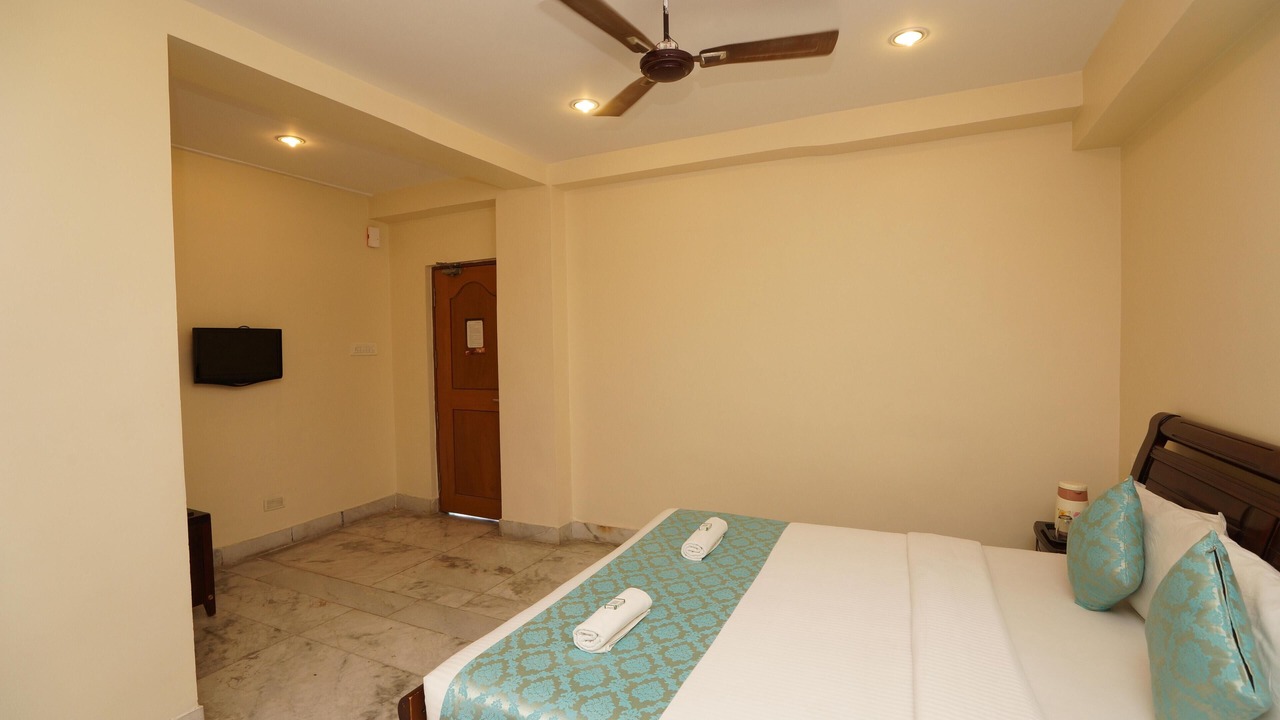 Photo of Bedroom in Royapettah
