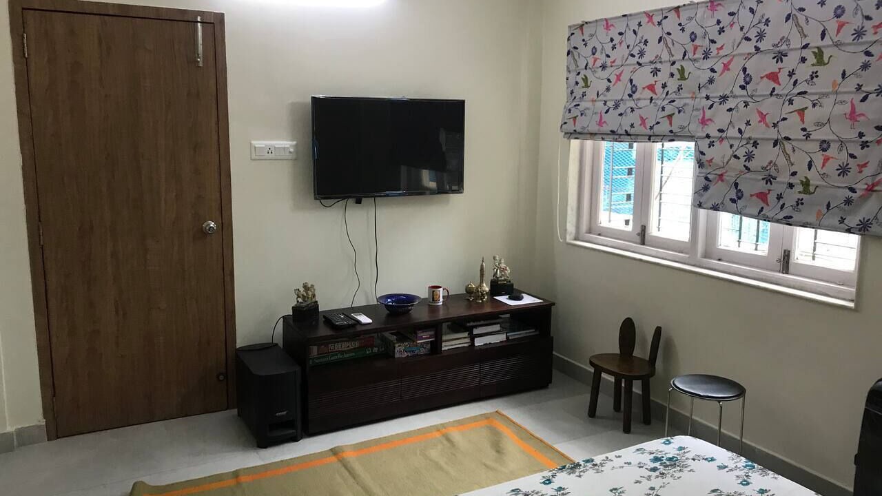Photo of Bedroom in Ballygunge