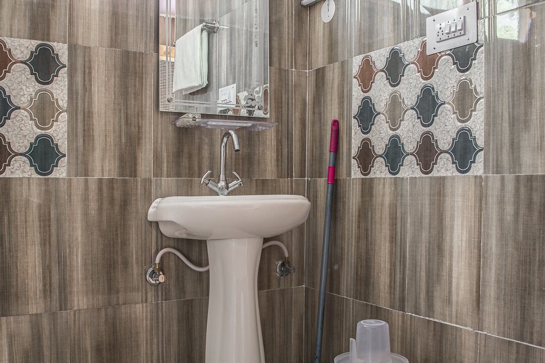 Photo of Bathroom in Banjar