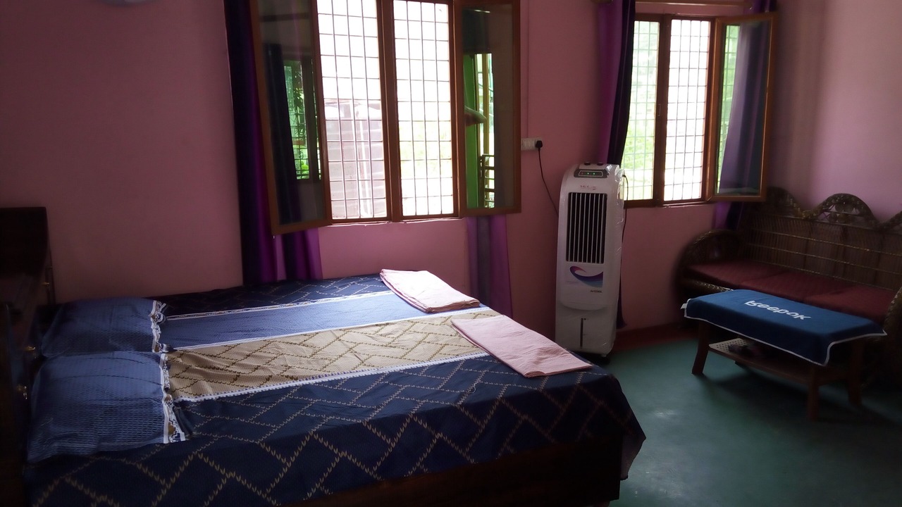 Photo of Bedroom in Tapovan