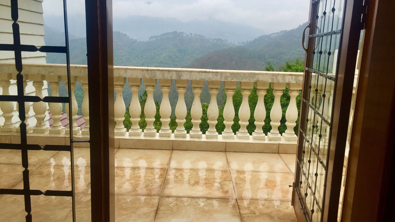 Photo of Patio Balcony in Bhimtal