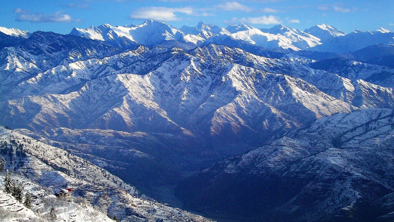 Photo of Others in Mandhol