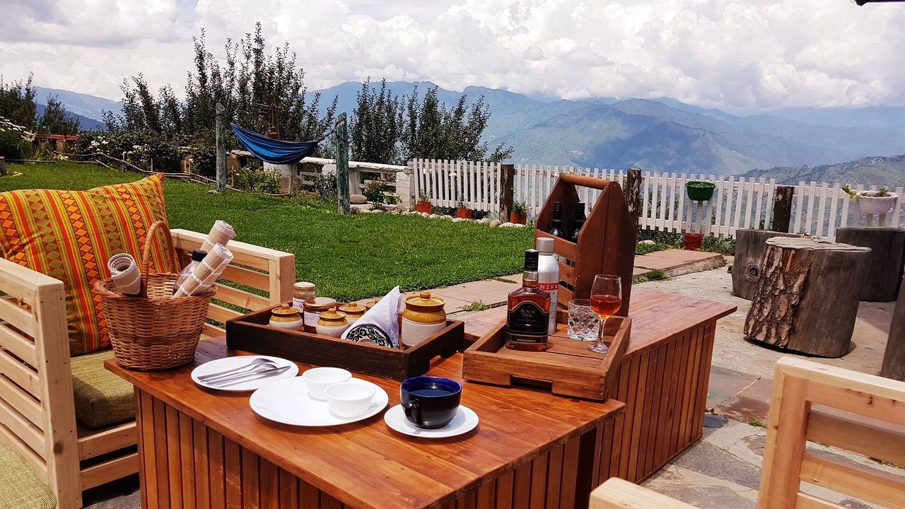 Photo of Outdoor in Mandhol