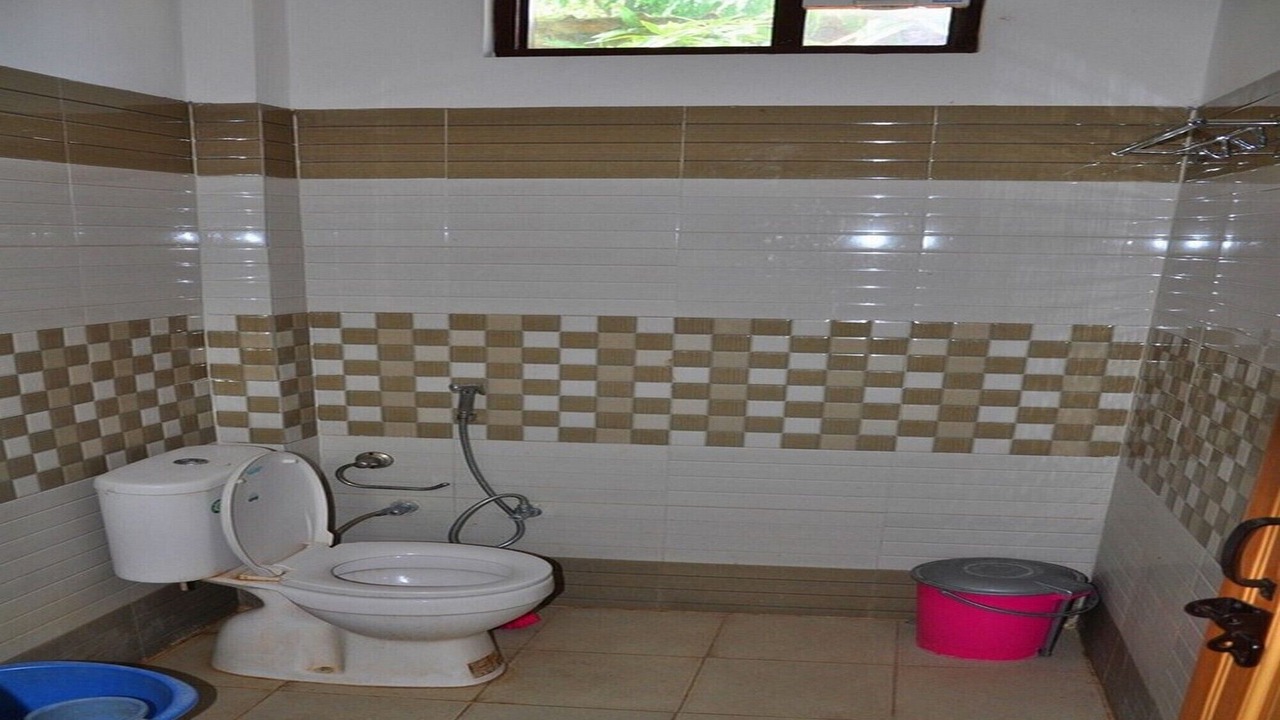 Photo of Bathroom in Tapovan