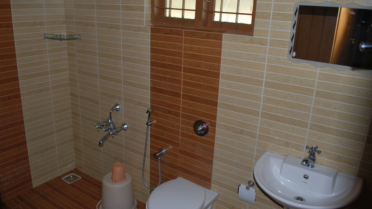 Photo of Bathroom in Periyur