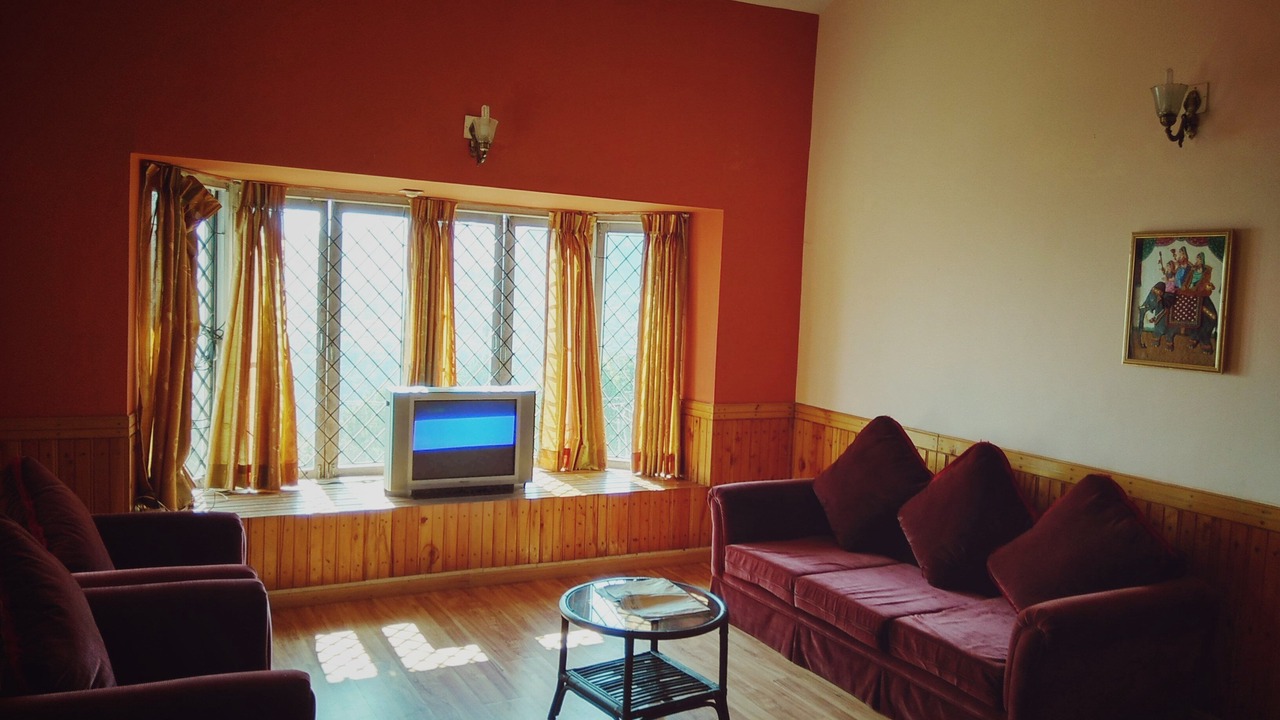 Photo of Livingroom in Kodaikanal