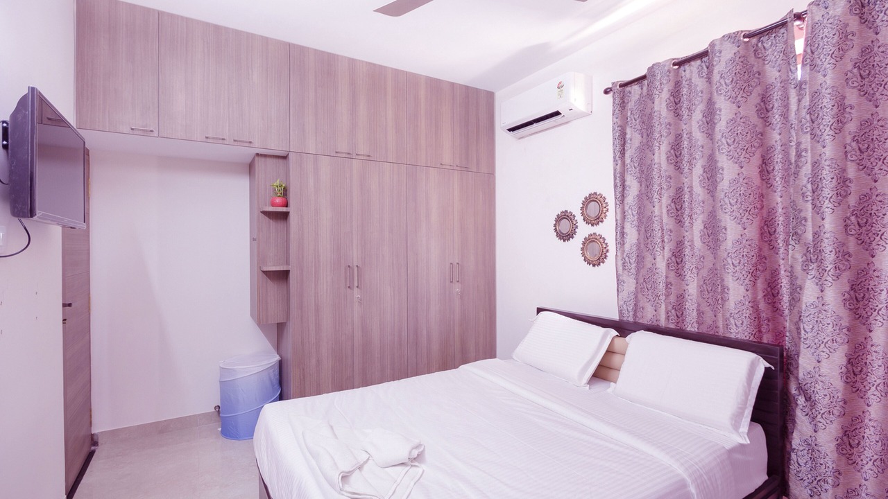 Photo of Bedroom in Mylapore Tiruvallikk
