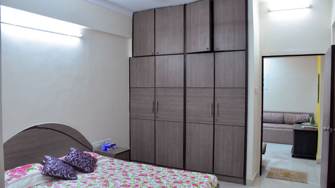Photo of Bedroom in Malabar Hill