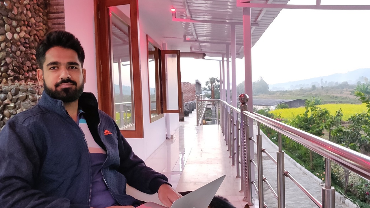 Photo of Patio Balcony in Kotabagh