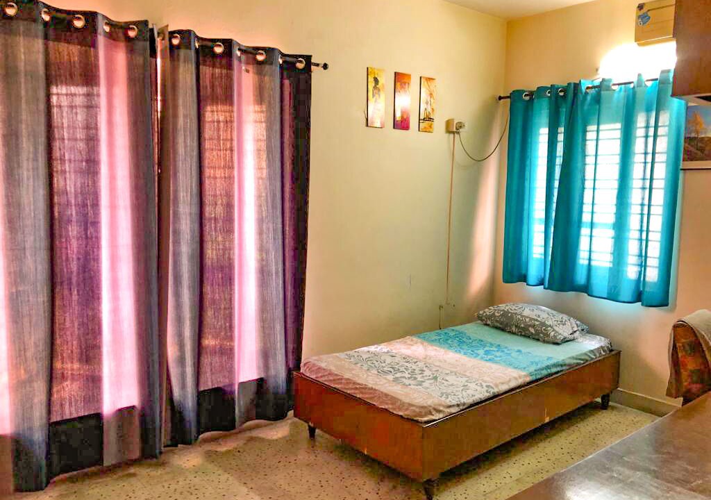 Photo of Bedroom in Ballygunge