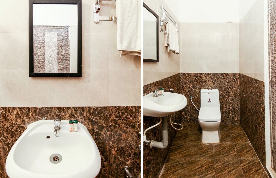 Photo of Bathroom in Heritage Town