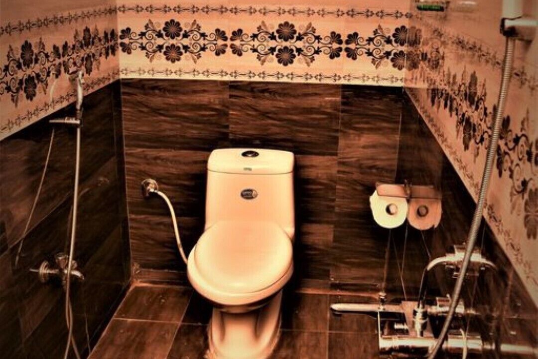 Photo of Bathroom in Mahabalipuram