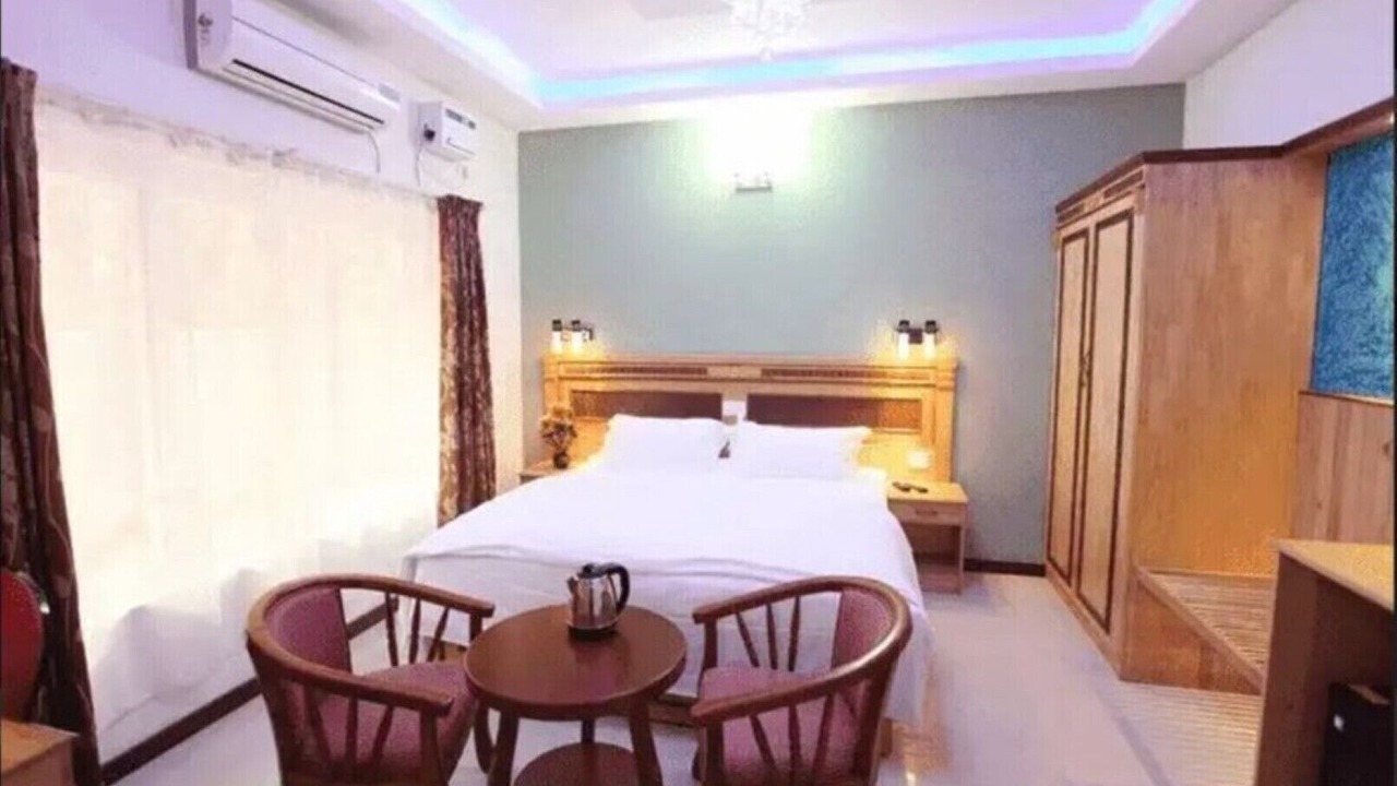 Photo of Bedroom in Periamet