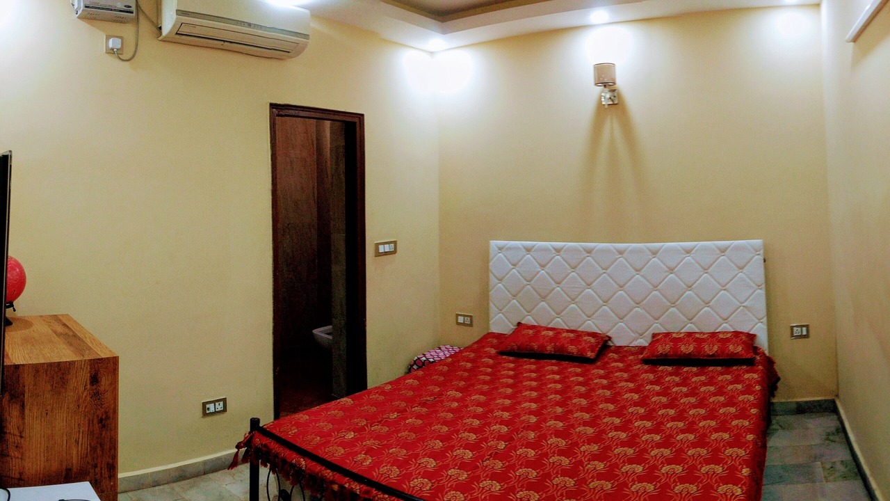 Photo of Bedroom in Rajouri Garden