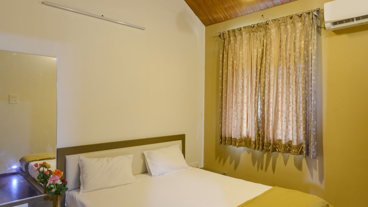Photo of Bedroom in Nashik