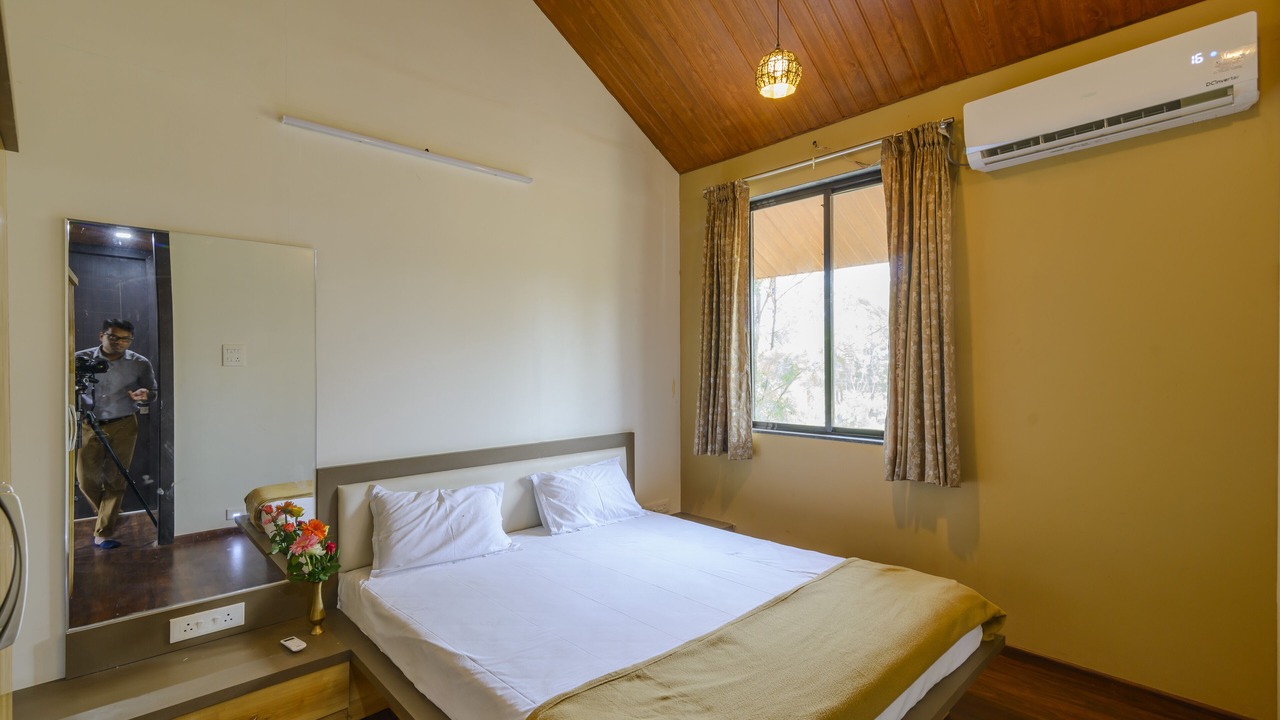 Photo of Bedroom in Nashik