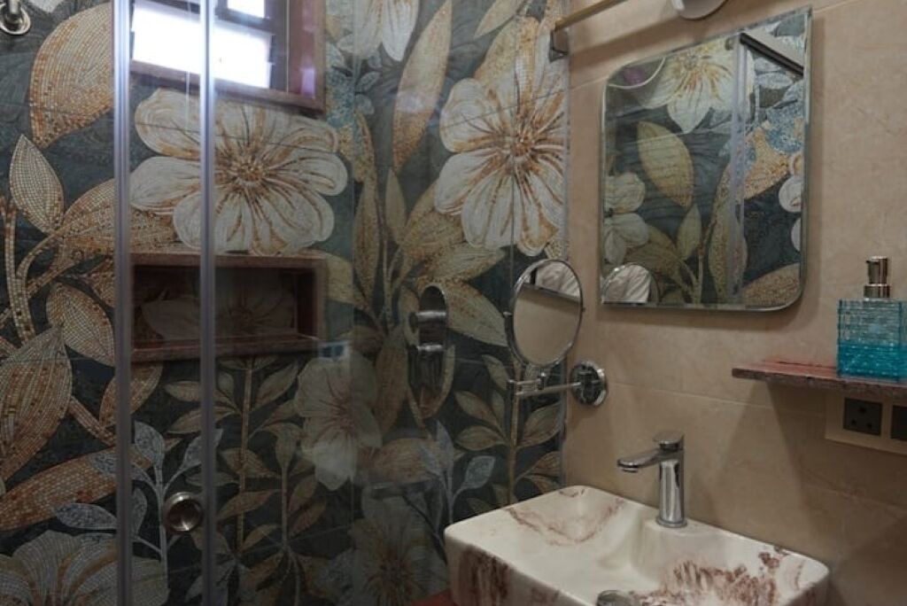 Photo of Bathroom in Cooke Town