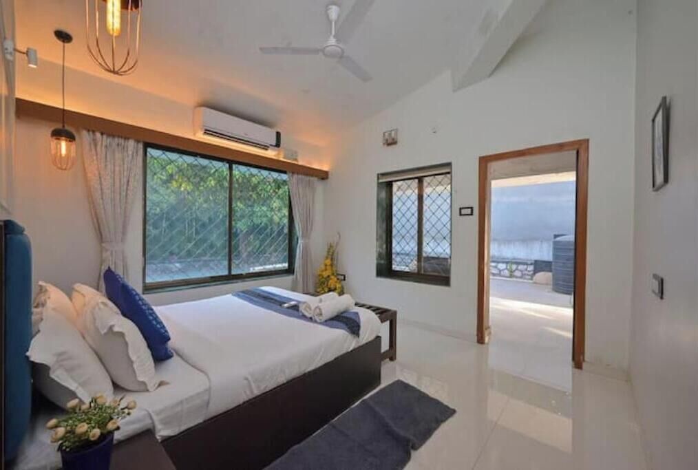 Photo of Bedroom in Lonavala