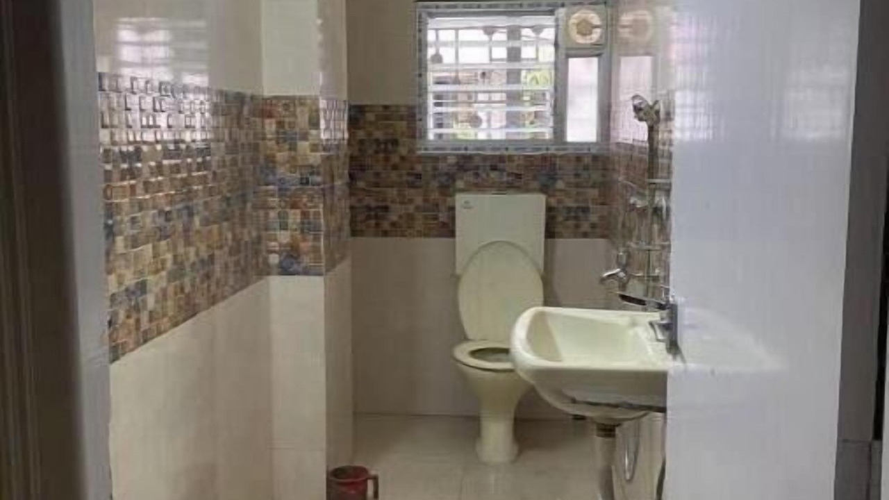 Photo of Bathroom in Sealdah