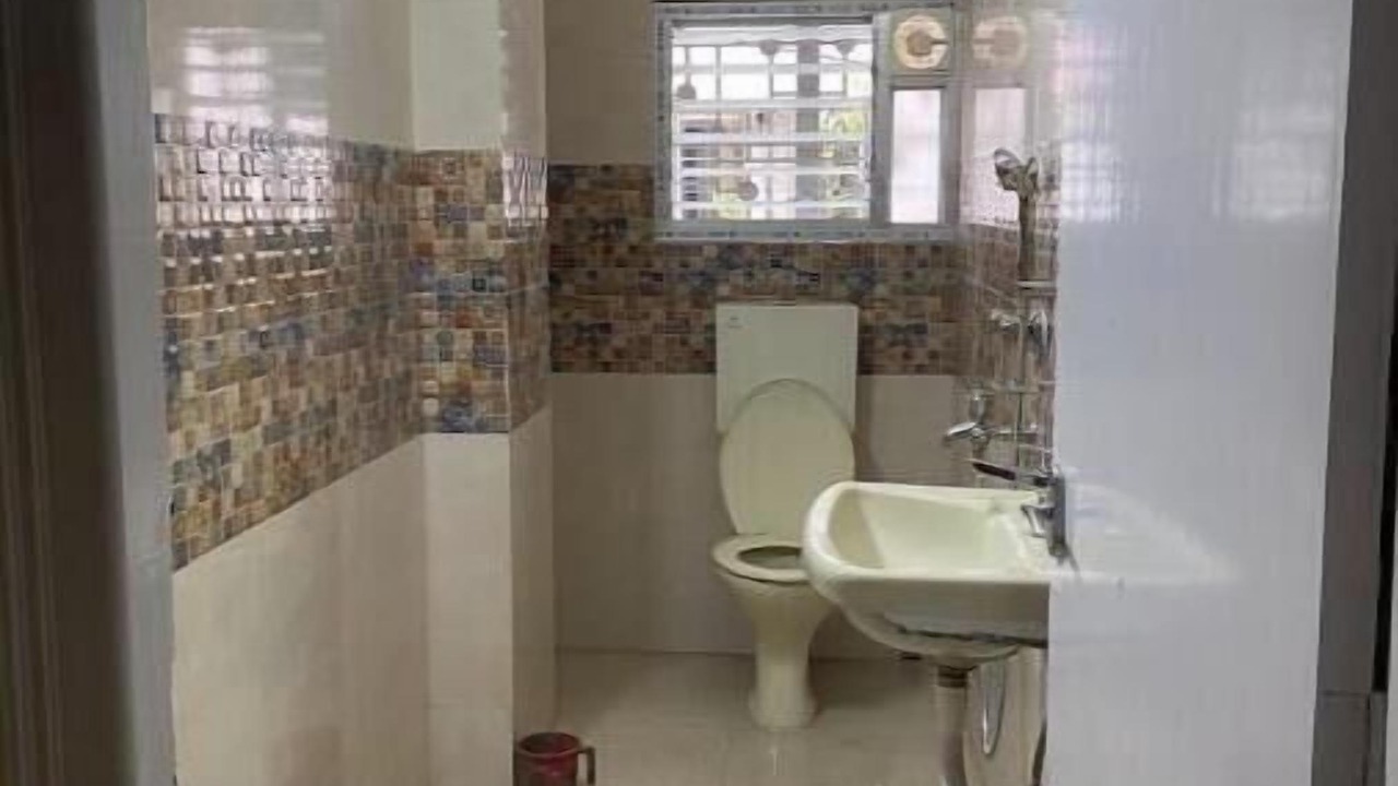 Photo of Bathroom in Sealdah