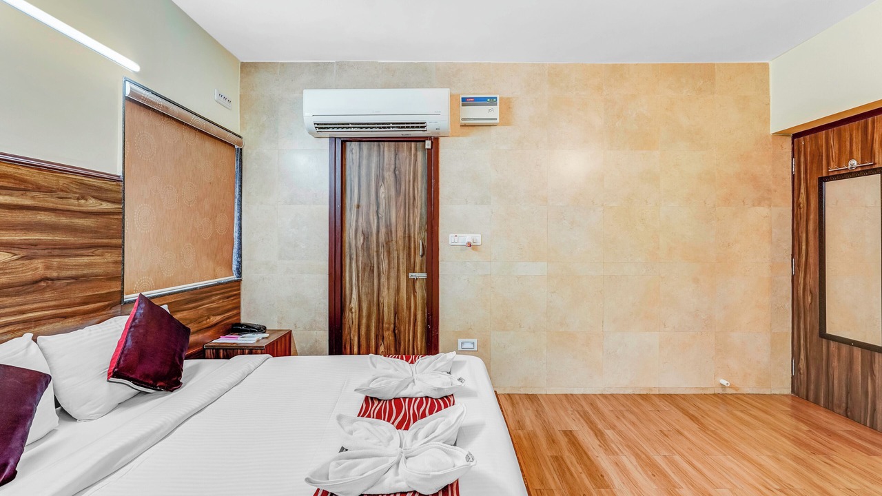 Photo of Bedroom in Teynampet