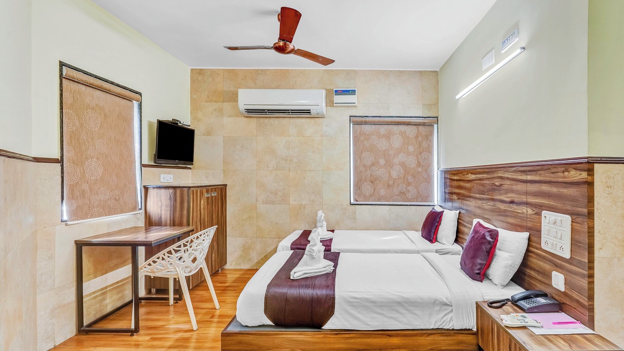 Photo of Bedroom in Teynampet