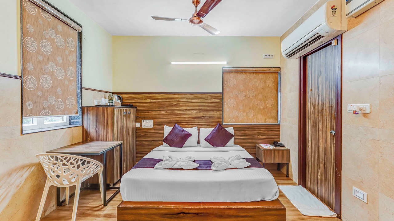 Photo of Bedroom in Teynampet
