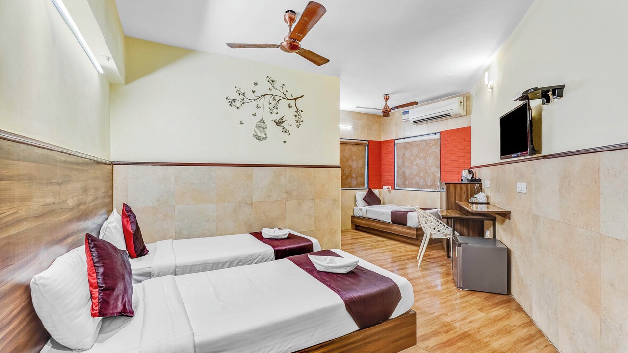 Photo of Bedroom in Teynampet