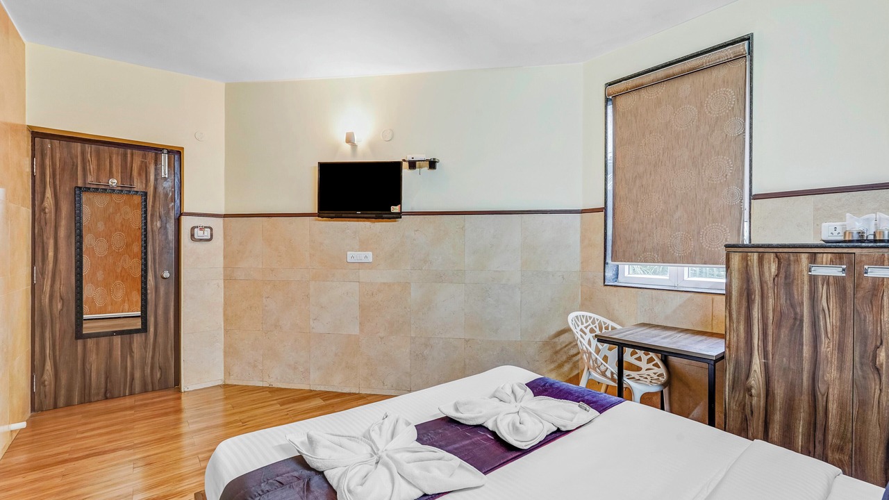 Photo of Bedroom in Teynampet