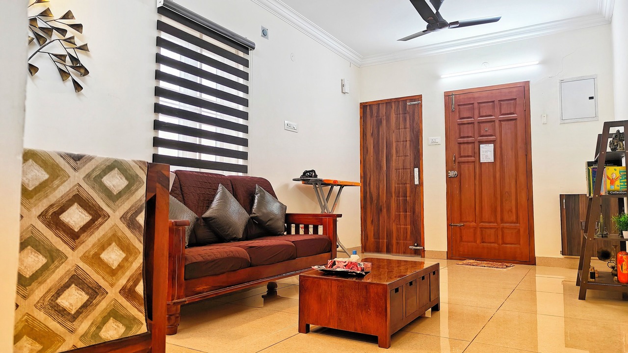 Photo of Livingroom in West Mambalam