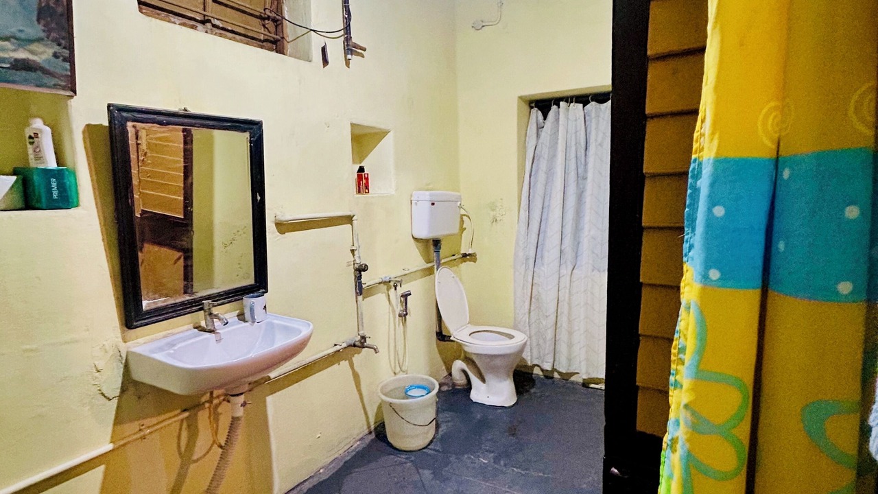 Photo of Bathroom in Egmore