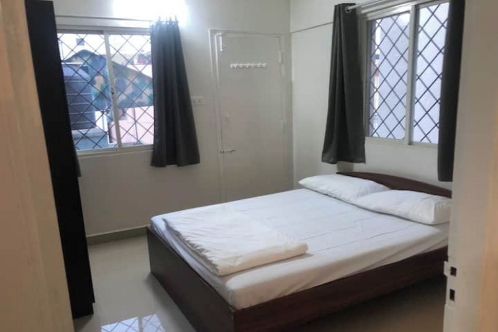Photo of Bedroom in Jeevan Bima Nagar