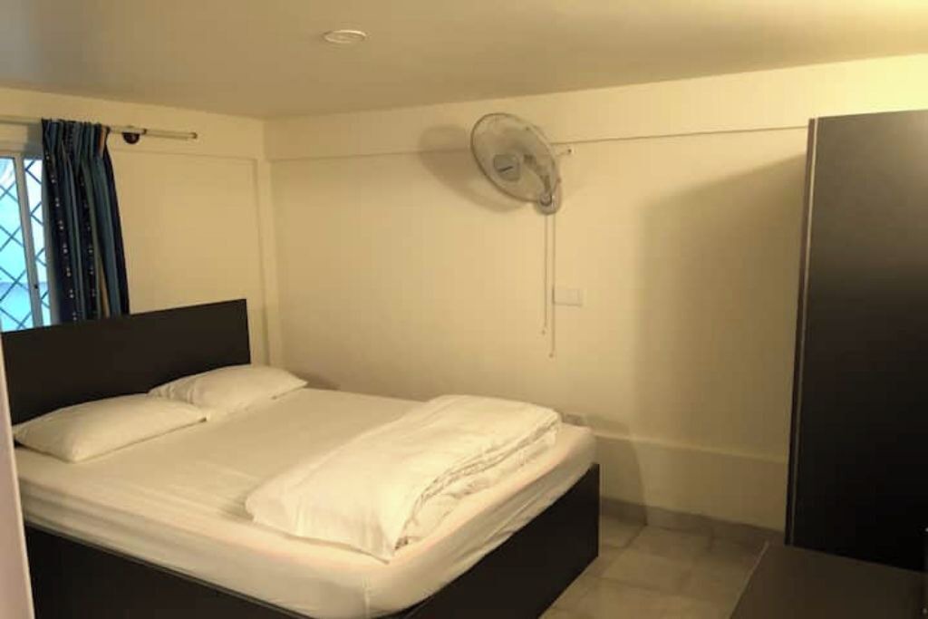 Photo of Bedroom in Murugesh Pallya