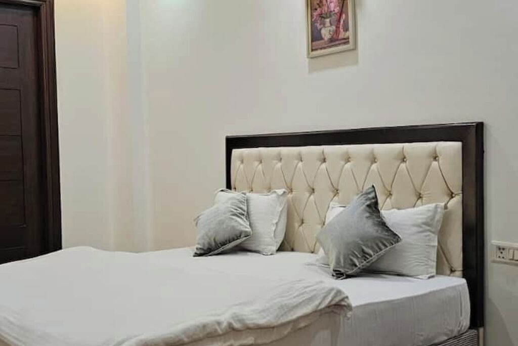 Photo of Bedroom in Greater Kailash
