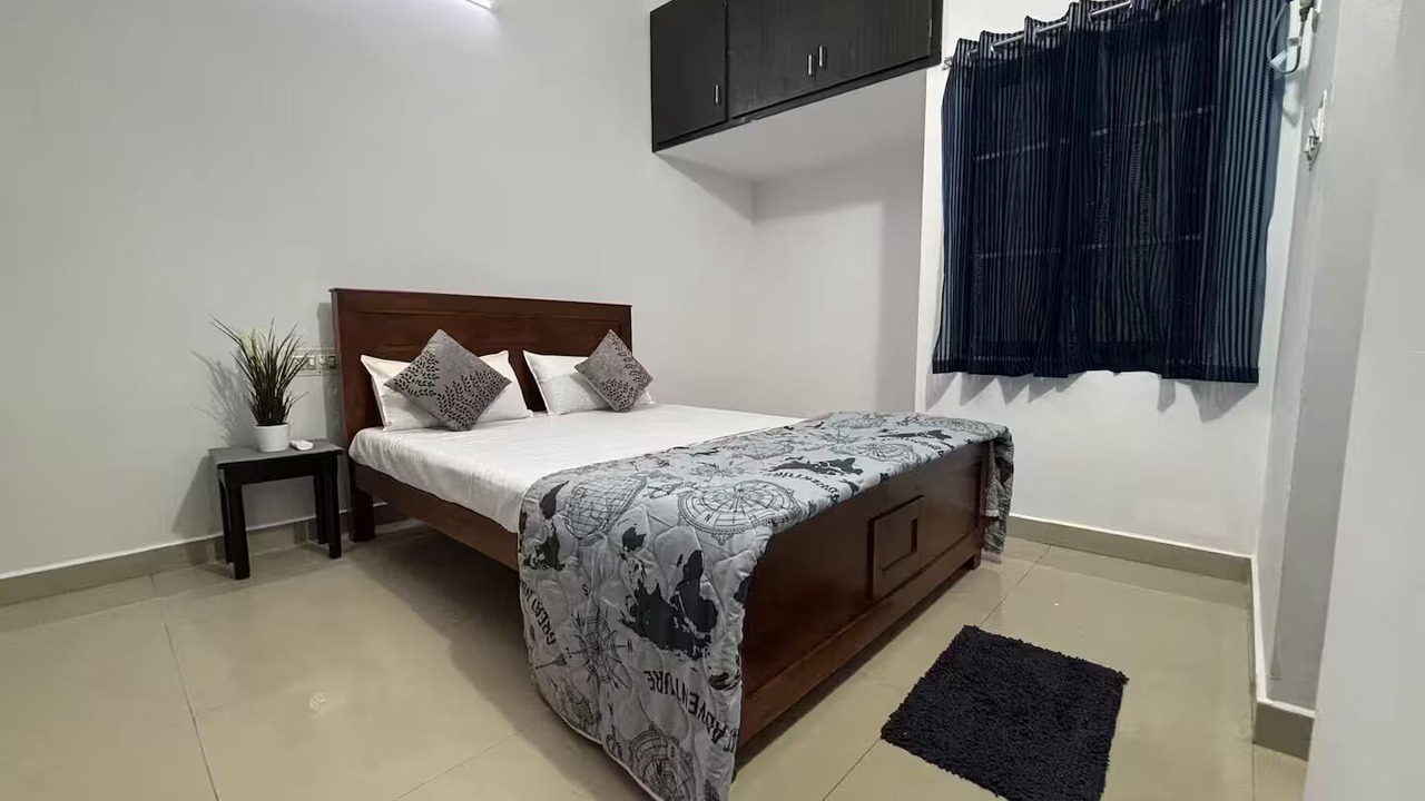 Photo of Bedroom in Pondicherry Beach