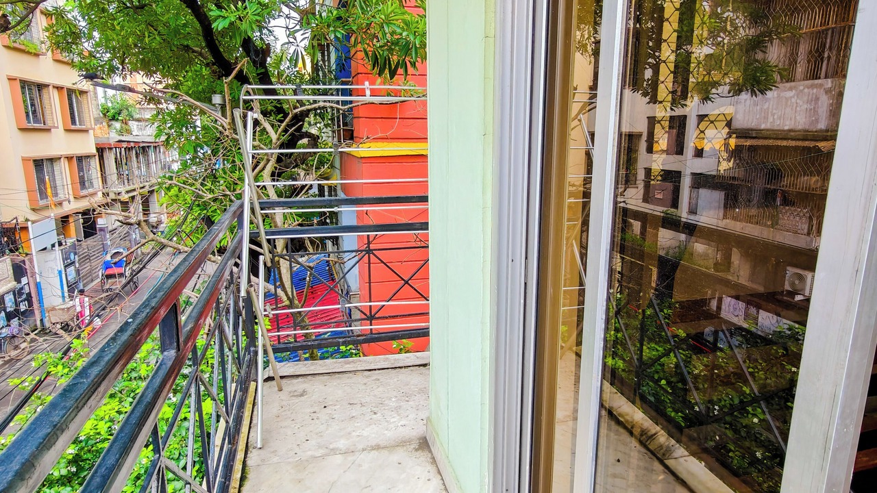 Photo of Patio Balcony in Bhowanipore
