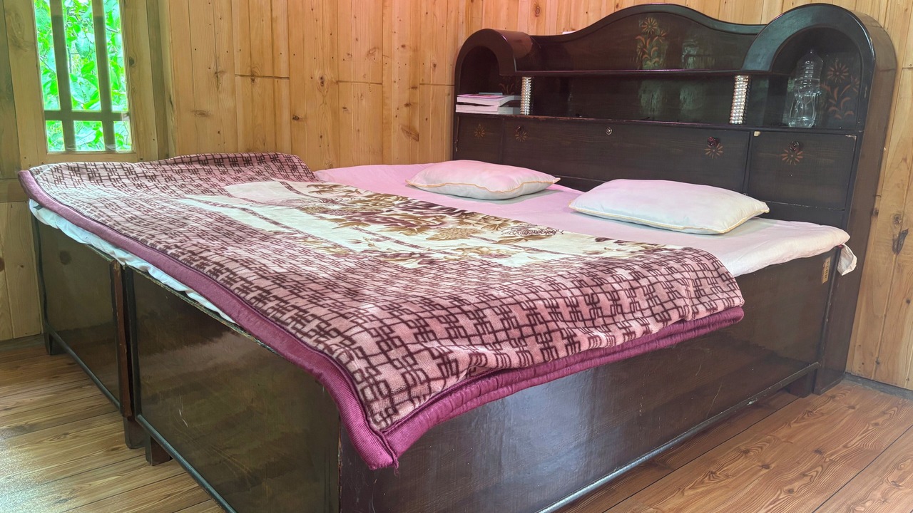 Photo of Bedroom in Kharsali