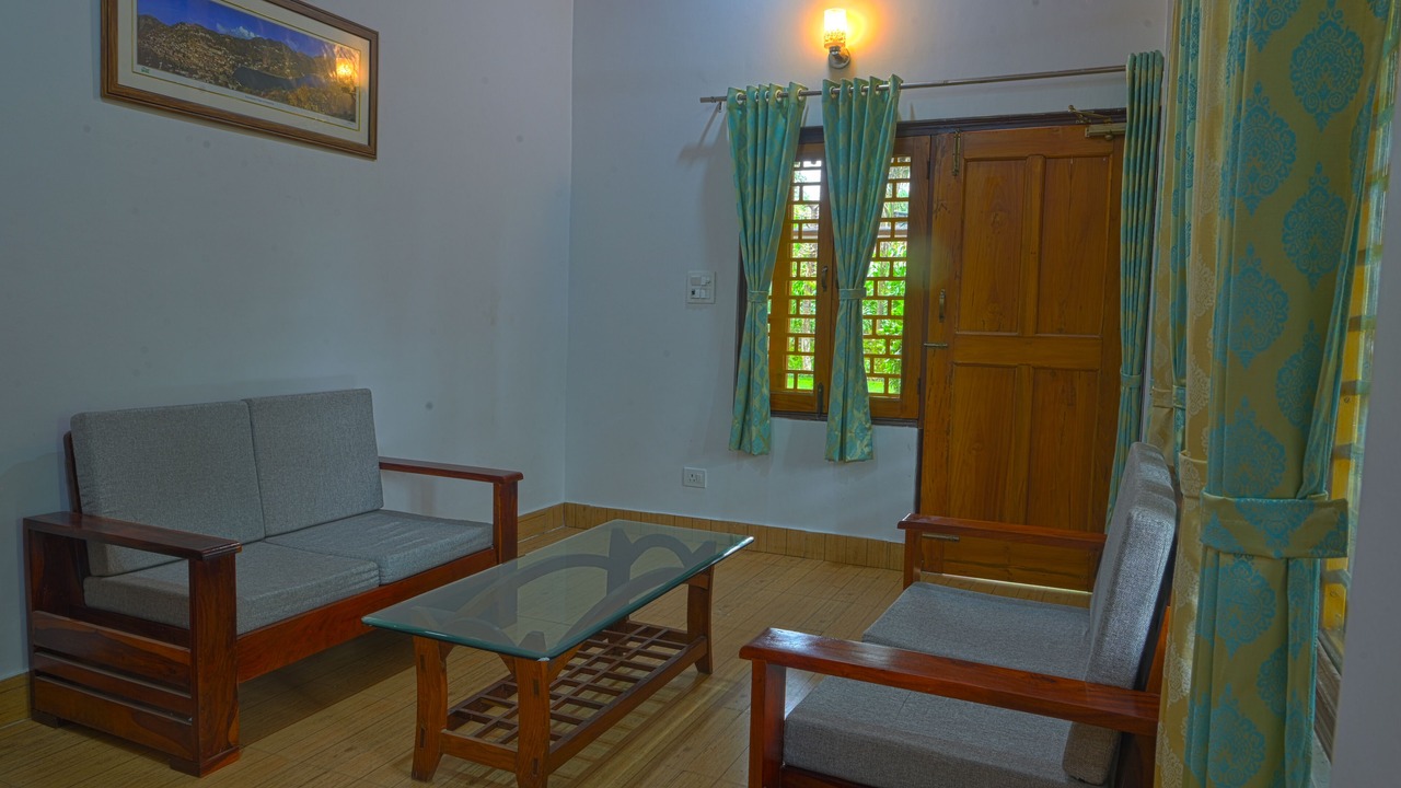 Photo of Livingroom in Bhimtal