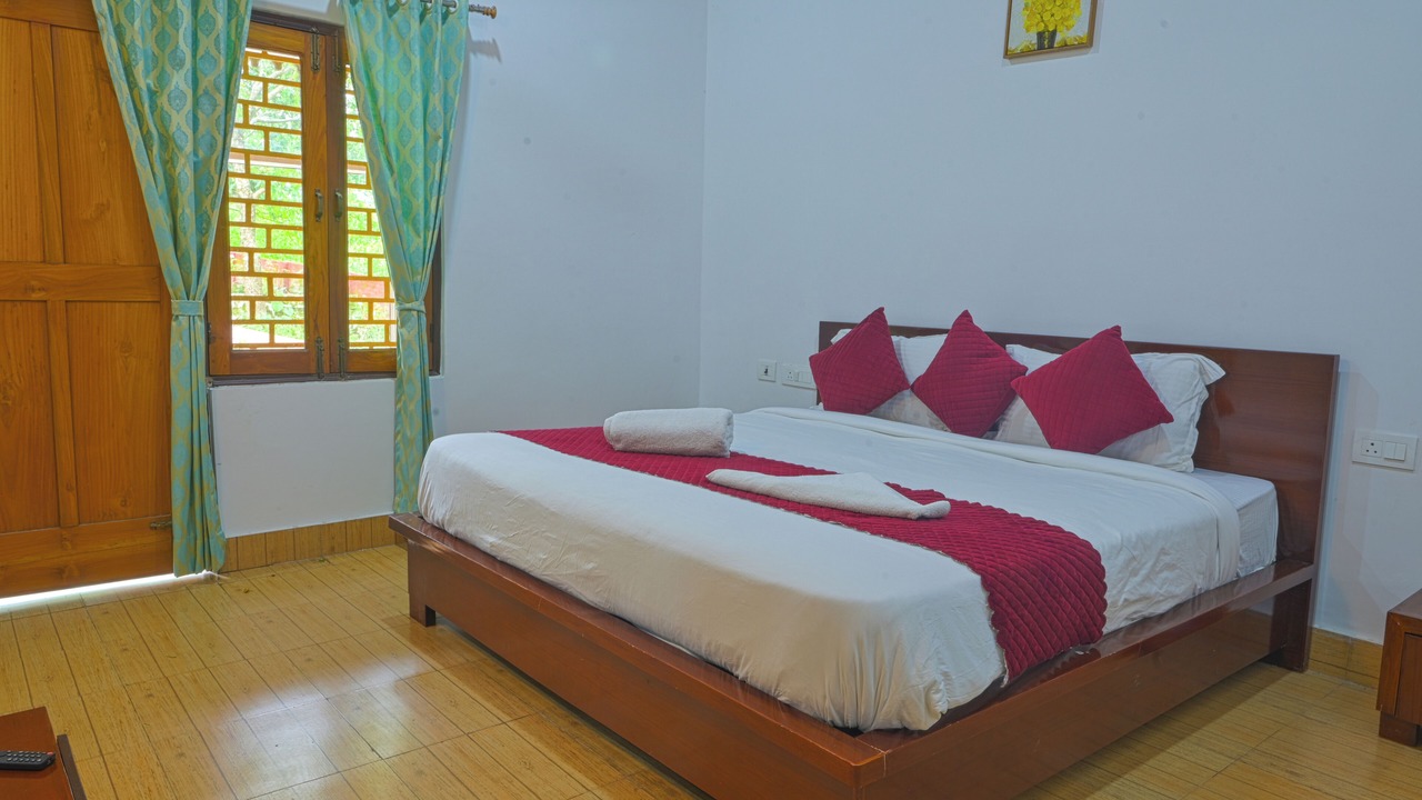 Photo of Bedroom in Bhimtal