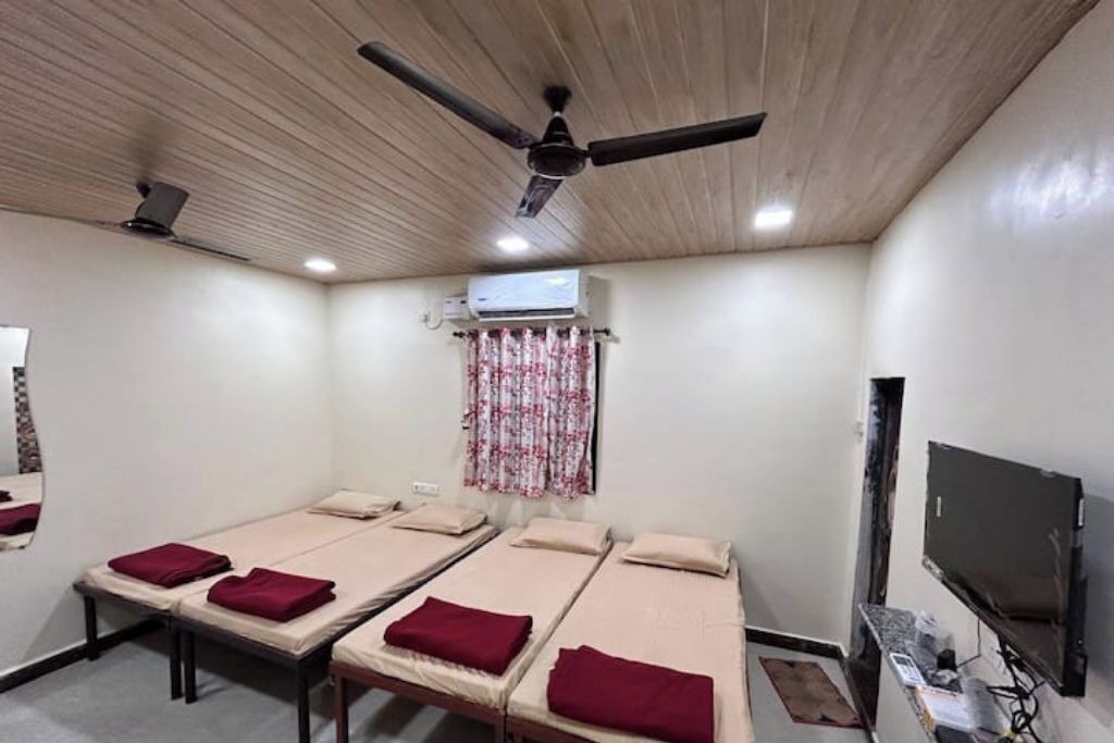 Photo of Bedroom in Uddar