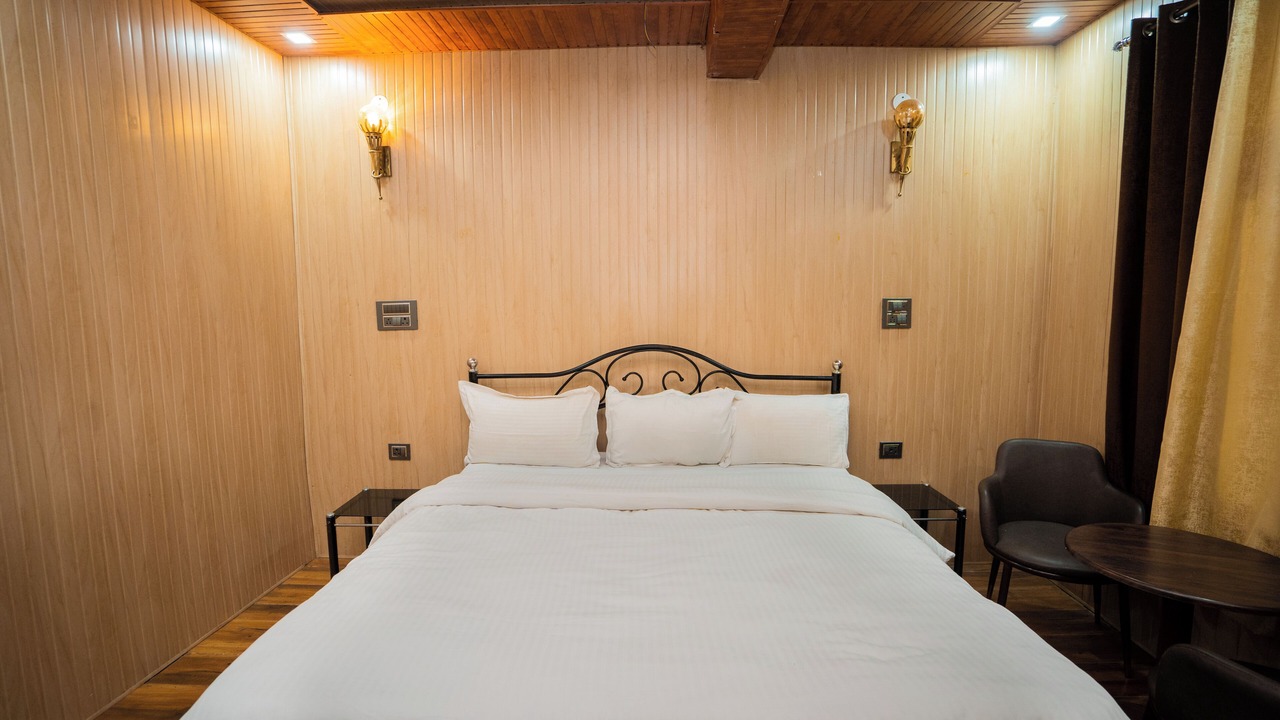 Photo of Bedroom in Mussoorie