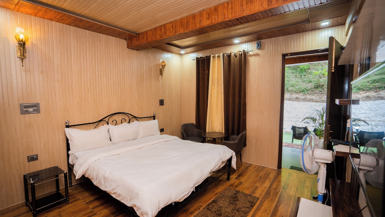 Photo of Bedroom in Mussoorie