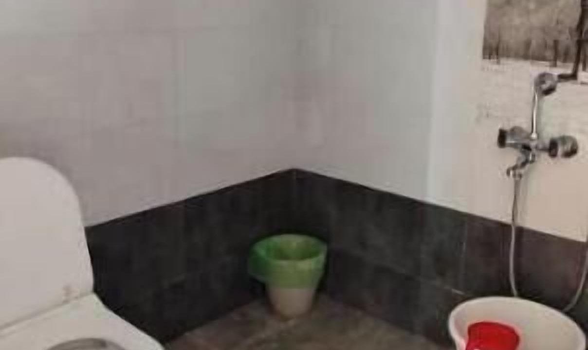 Photo of Bathroom in Ooty