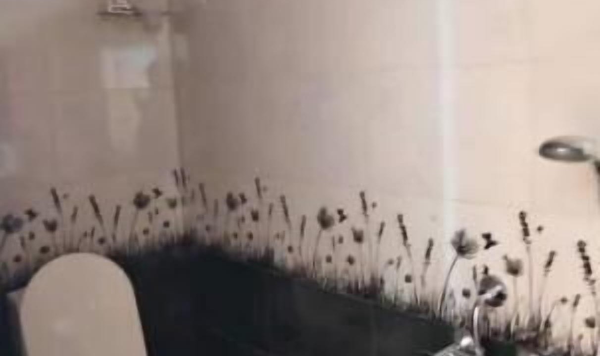 Photo of Bathroom in Ooty