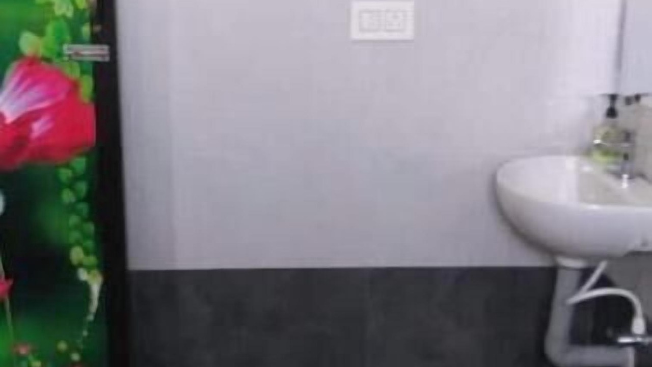 Photo of Bathroom in Ooty